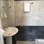Valentina 3*