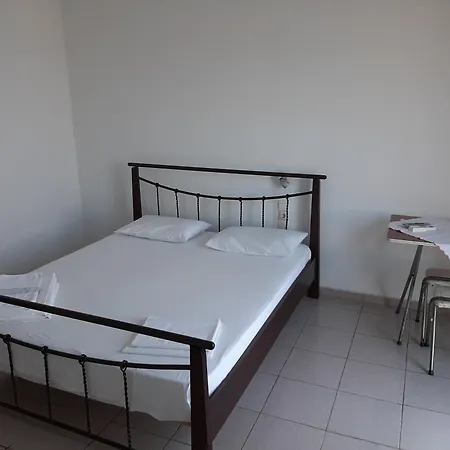 Bed & Breakfast Valentina Qeparo